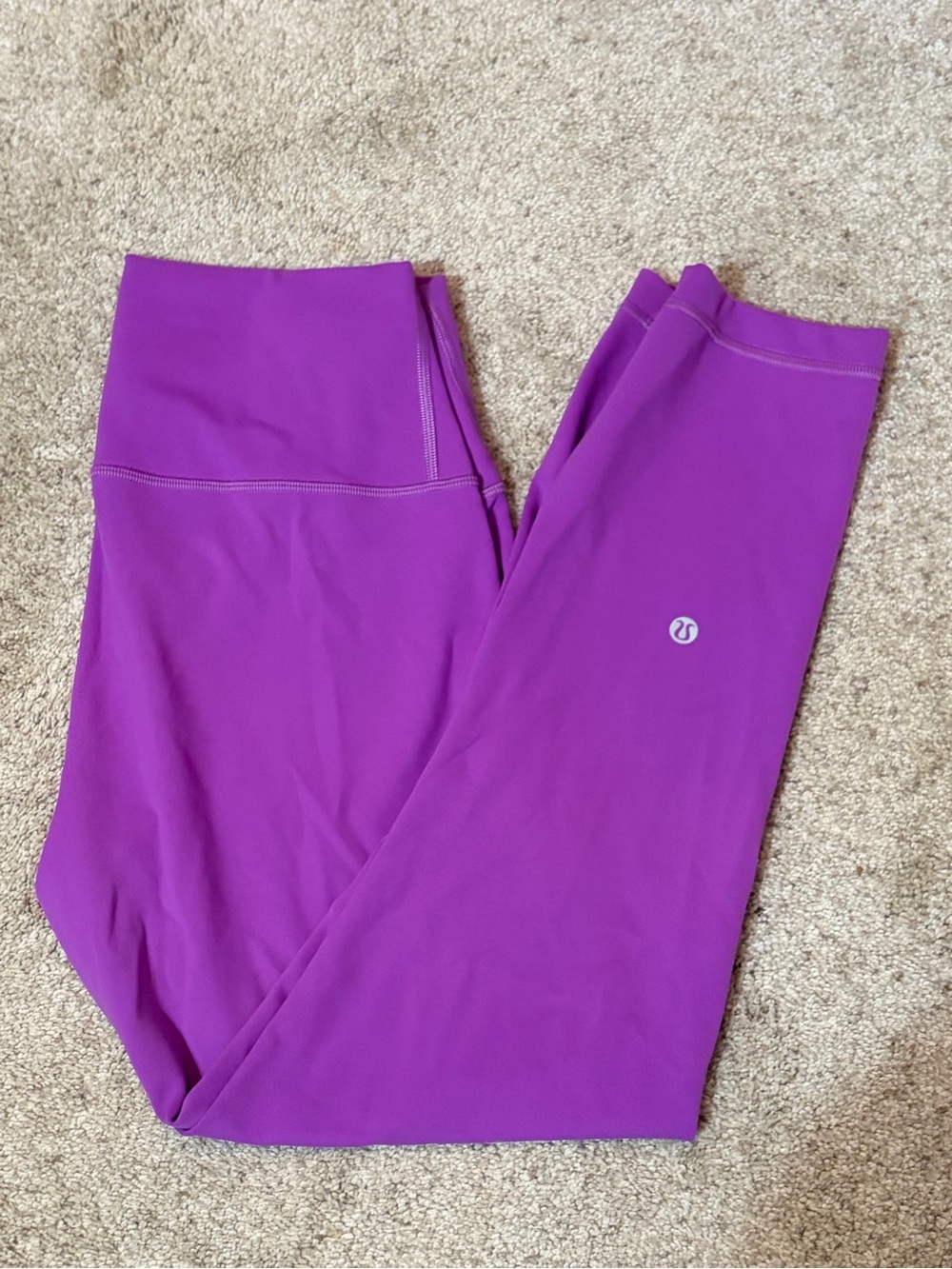 Lululemon Wunder Train High Rise - Picture 3 of 8